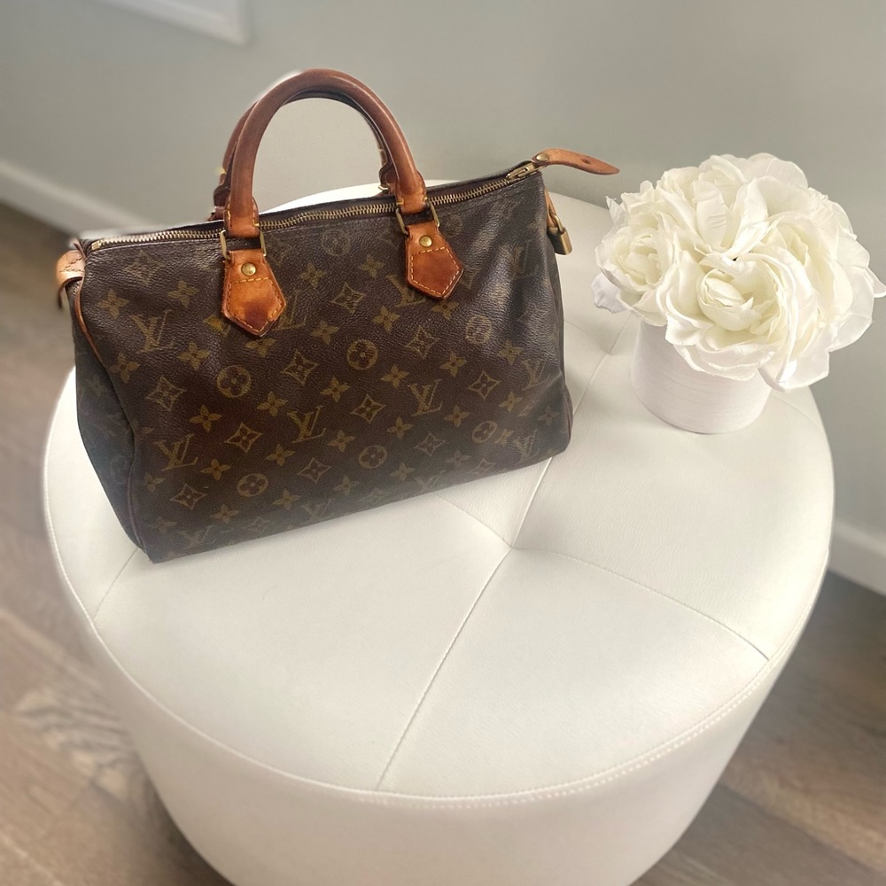 Louis Vuitton Monogram Speedy 30